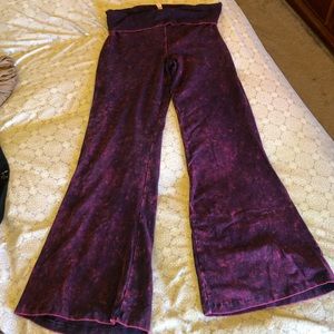 Zenana Signature Yoga Flares